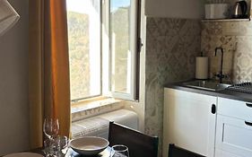 Aurina Boutique Inn